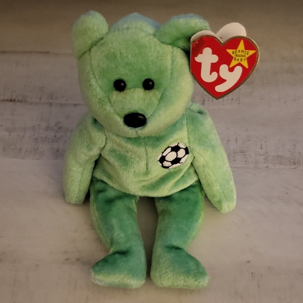Ty Beanie Baby "Kicks" Mint Green Soccer Bear Plush
